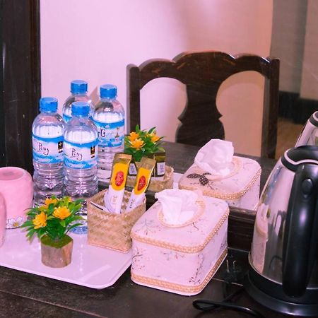 Central Vienna Hotel Vientiane Bagian luar foto
