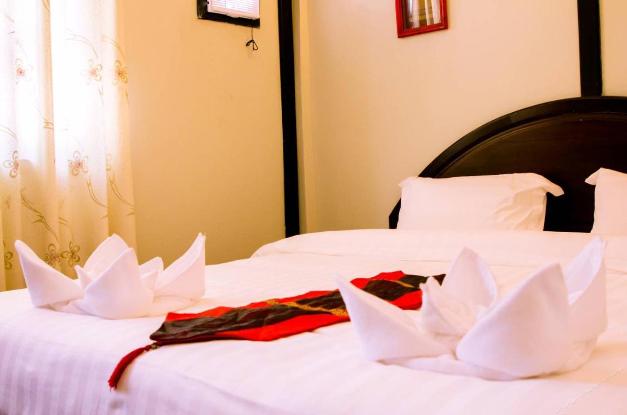 Central Vienna Hotel Vientiane Bagian luar foto